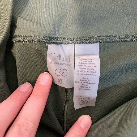 CALIA core essential legging in green - Picture 3 of 6